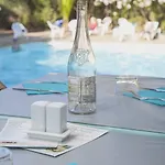 Arutoli 3*