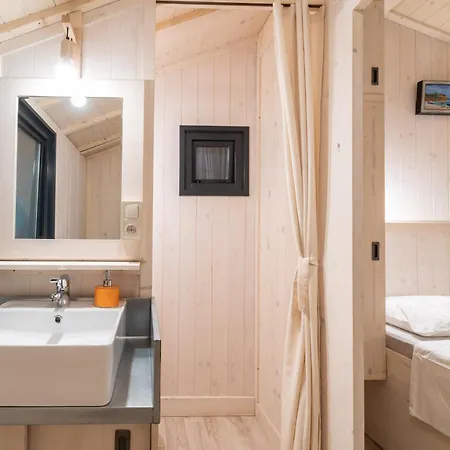 Arutoli 维琪奥港