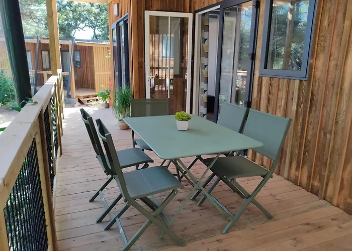 Kamp alanı Arutoli Porto-Vecchio (Corsica)