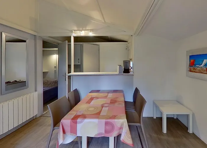 Arutoli Kamp alanı Porto-Vecchio (Corsica)