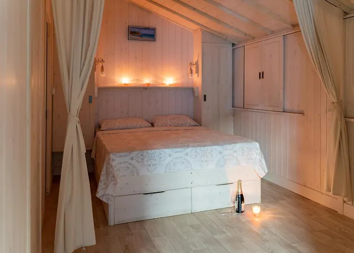 Arutoli Kamp alanı Porto-Vecchio (Corsica)